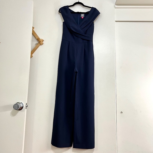 Vince Camuto Elevated V-Neck Wide Leg Jumpsuit - Picture 3 of 12